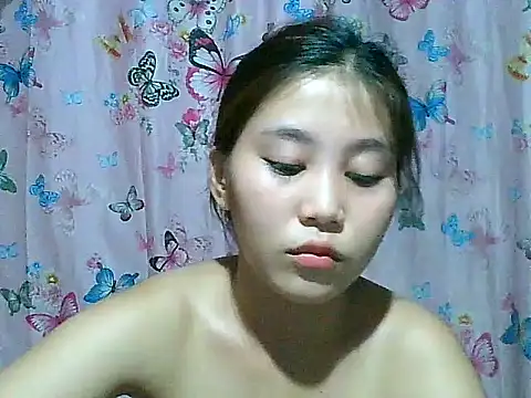 SexyAsianPussy4u webcam