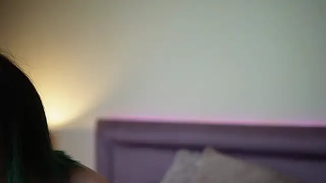 JoelleApril webcam