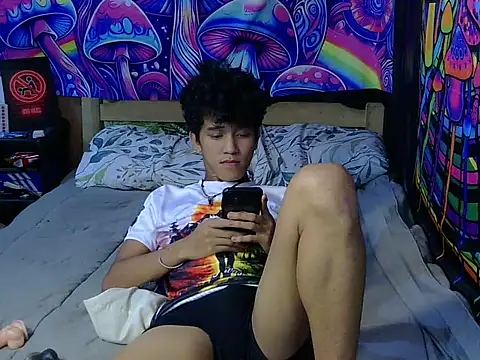 hugekenbigcock