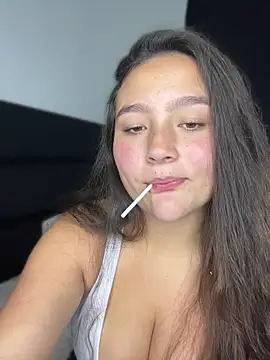 cami_222 - Cami_222's free webcam - UK Sex Cams