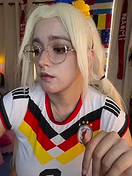 NaomiShimizu webcam