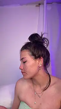aurora_divine webcam