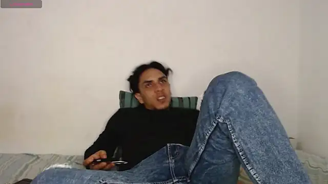 Monkey_uchiha777 webcam