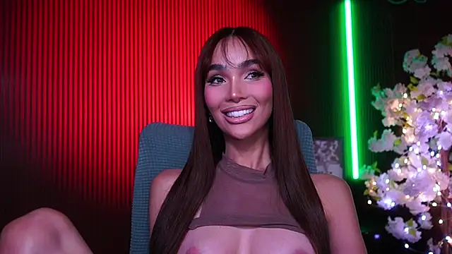 xxforyoureyesonlyxx webcam