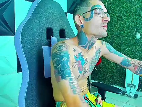 Boy_tatto77 webcam