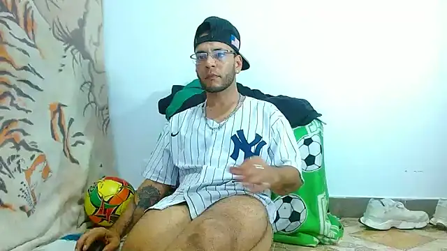Alphamaster_92 webcam