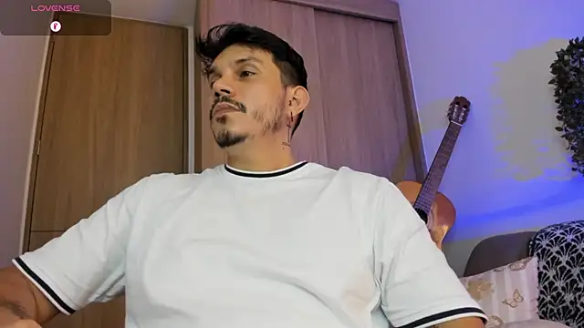 alejandro_stark webcam