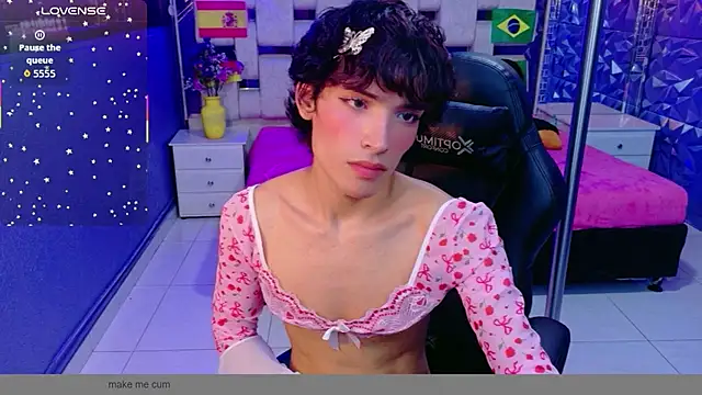 AlecciaNova live sex cam