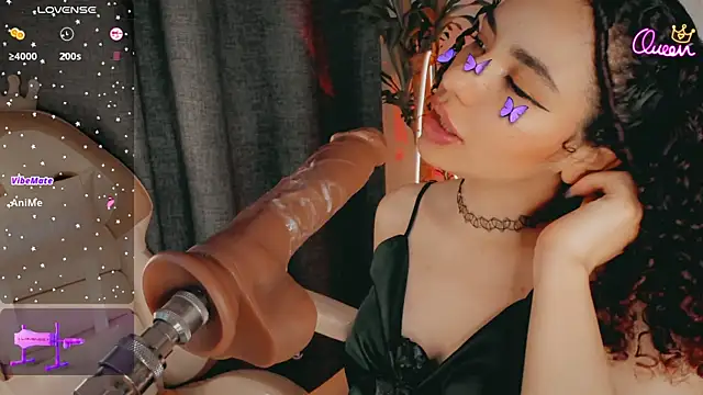 Queen_Deepthroat webcam