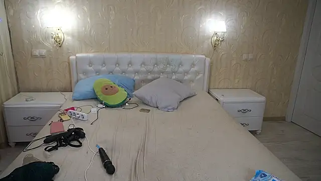 EliaRosee webcam