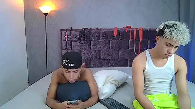Wild_Squad webcam