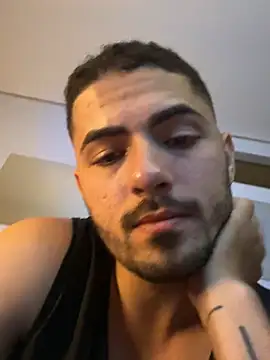 Gugostoso04 webcam
