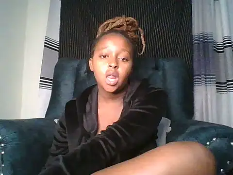 Ellah_simone webcam