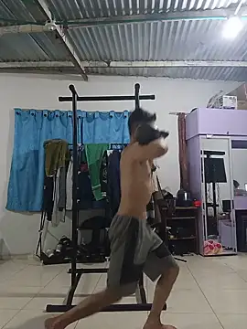 Davitfitnosuke webcam