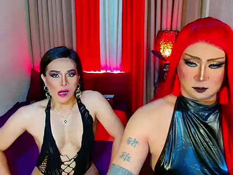 Wildest_Slave_Huntress webcam