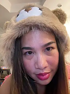 Ponthip webcam