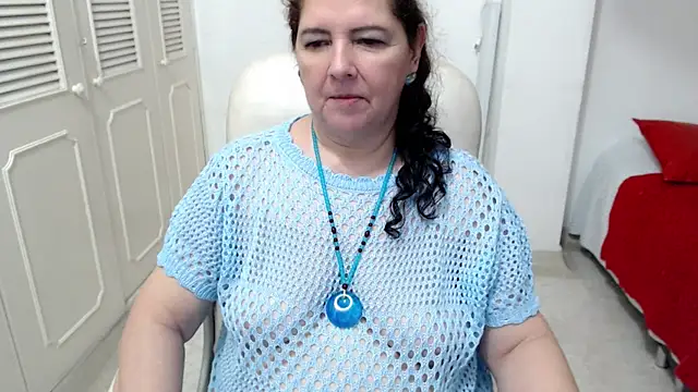 leonela_69 webcam