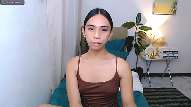 scarlet_smith7 (T teen) - BE MINE SCARLET + CUM FOR ME