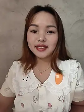 Mina_xYx webcam