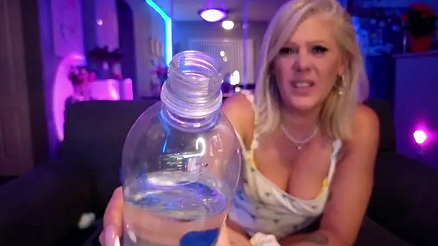 Lexi_Shocker webcam