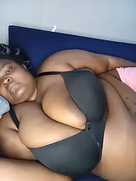 ChubbyLucia webcam
