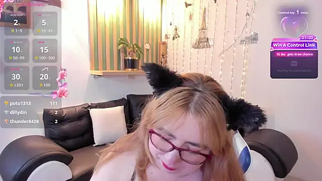 chloe_prg webcam
