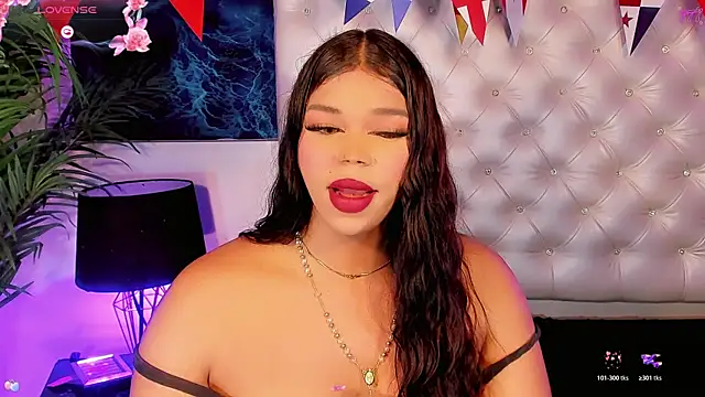 Keira_Fox31 webcam
