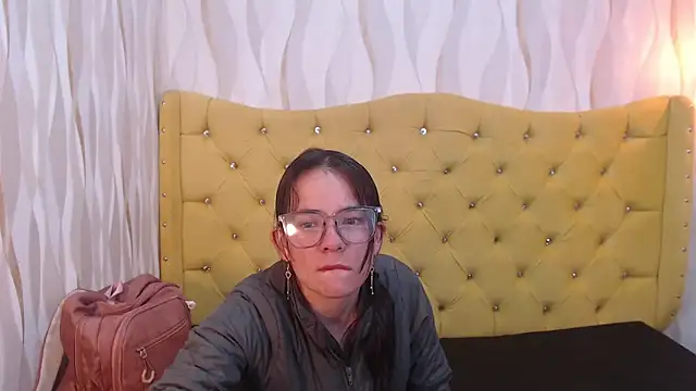 SaraPreston webcam