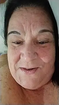 Yaya_Mineira webcam