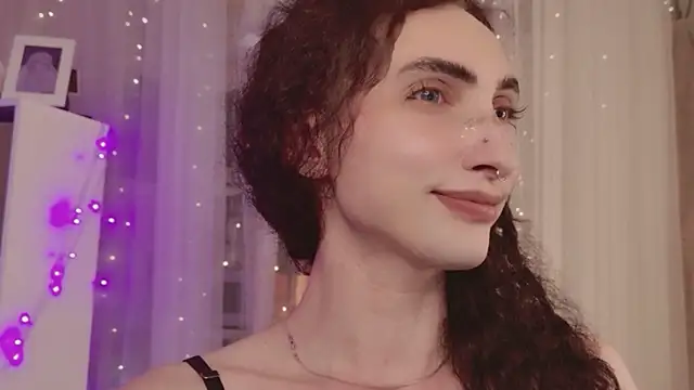 Model: Queen_of_tease