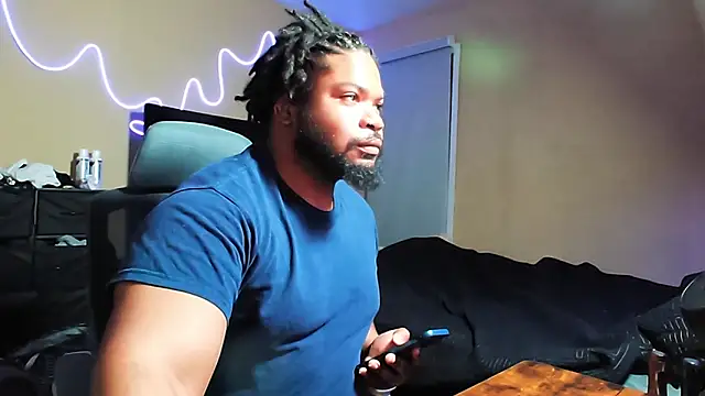 rogue42911 webcam