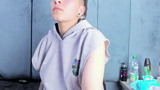 Megan_Thompson_ webcam