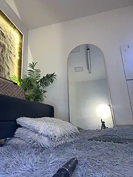 Isa__Blanc webcam