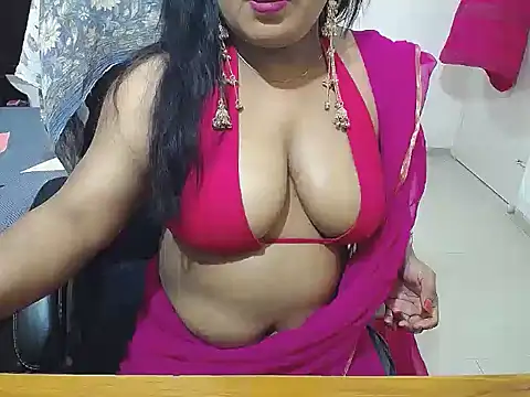 curvyarchie's live room
