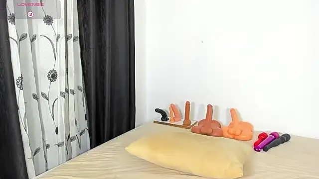 CERTIFIED_SQUIRTER webcam