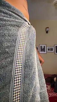 gunslay (M twink) - Cumshow + Shower + Ass
