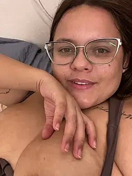 Laryssinha_69