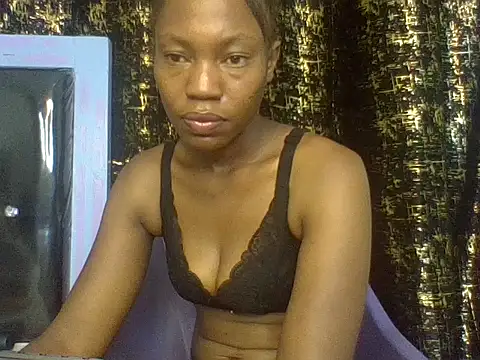 Lovey_daisy15 webcam