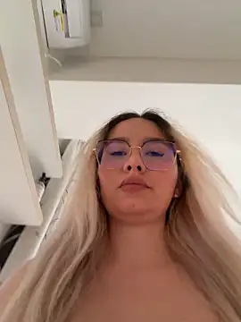 mollyxxx webcam