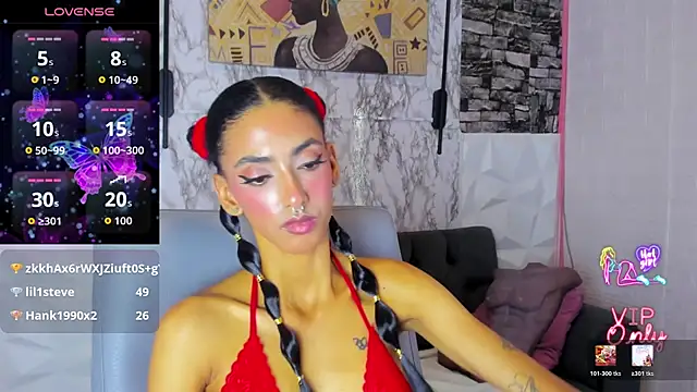 Queen_Cuarxxo webcam