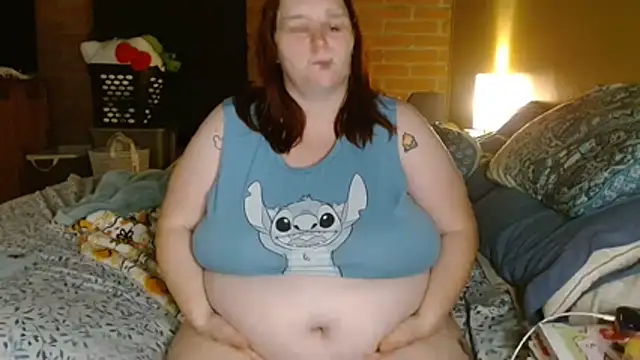 BubblyMoonie webcam