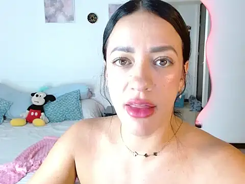 Watch Obsidianlove1 live on EroticFlix - High definition streams