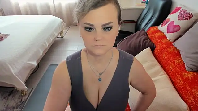 MildMature webcam