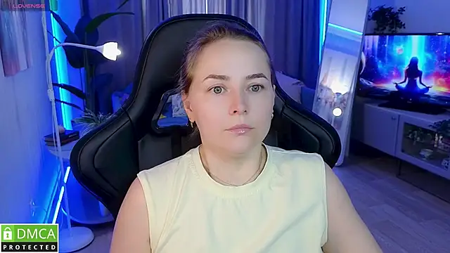 Mira_Mermayd webcam