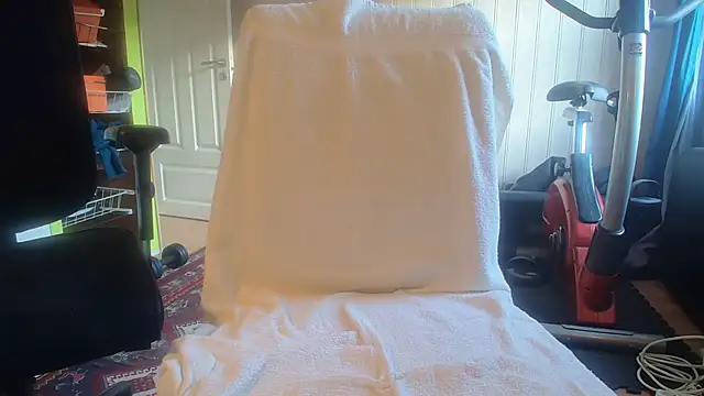 buggemann (M grandpa) - #balds #bisexuals #cam2cam #cheapest-privates #cumshot #ejaculation #finnish #grandpas #hd #masturbation #medium #nipple-toys #nordic #norwegian #scandinavian #small-audience #striptease #white