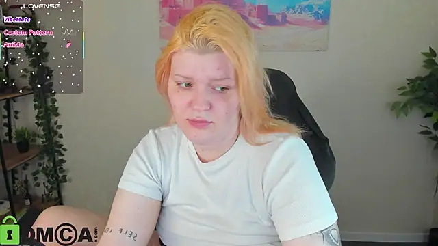 Michele_Greenn webcam