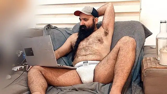 Barba_Negra_Fumador