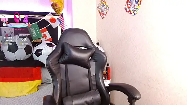 Elizabeth_Evans1 webcam