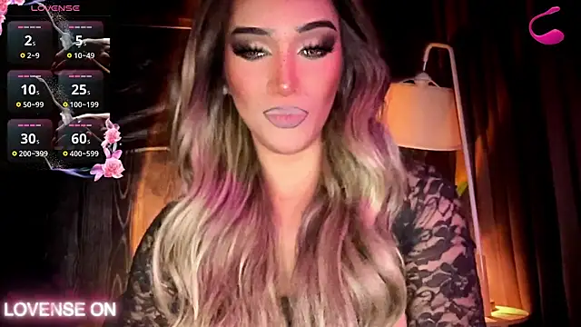 Lo_la_69 webcam