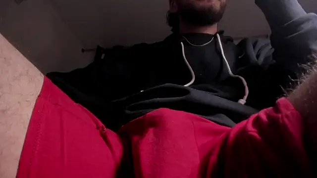 s_sven03 - S_sven03's free webcam - UK Sex Cams